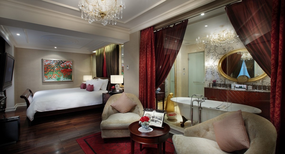 GRAND PRESTIGE SUITE