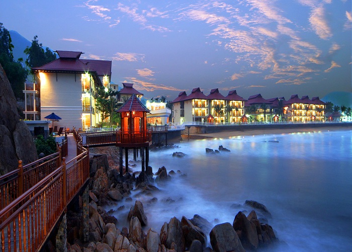 ROYAL HOTEL AND HEALTHCARE RESORT QUY NHON