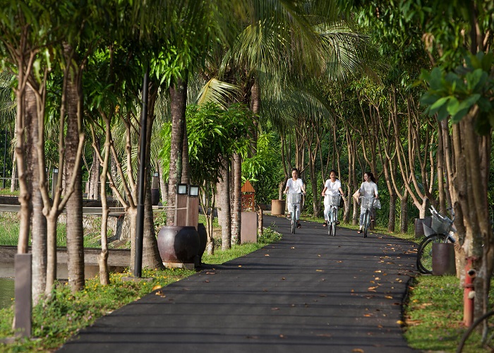VEDANA LAGOON RESORT AND SPA