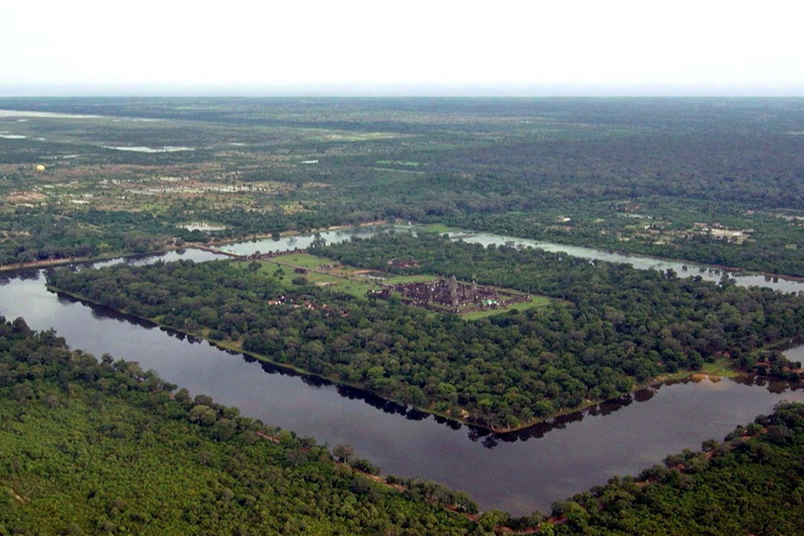 RIVER CRUISE TOWARD ANGKOR TOUR