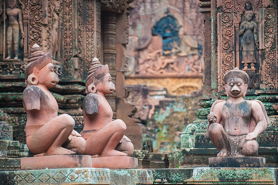 ESSENTIAL CAMBODIA