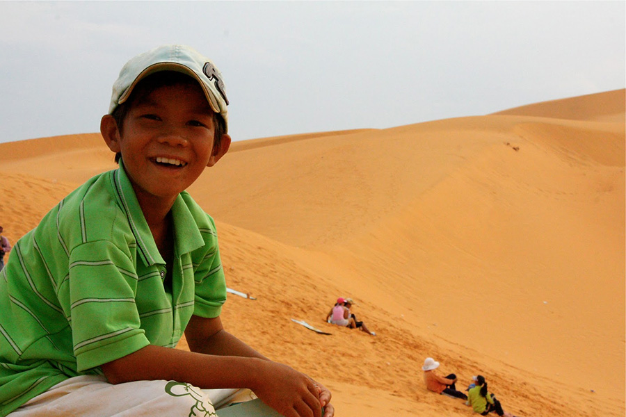 HIGHLAND AND BEACH OF SOUTH VIETNAM