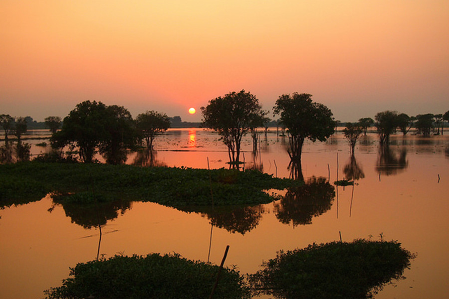 HIGHLIGHTS OF CAMBODIA