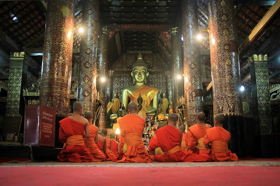 discover-the-real-laos