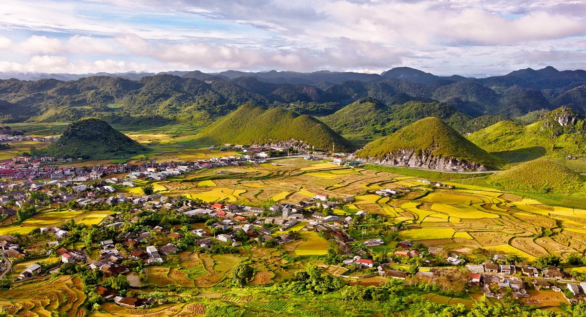 MAI CHAU